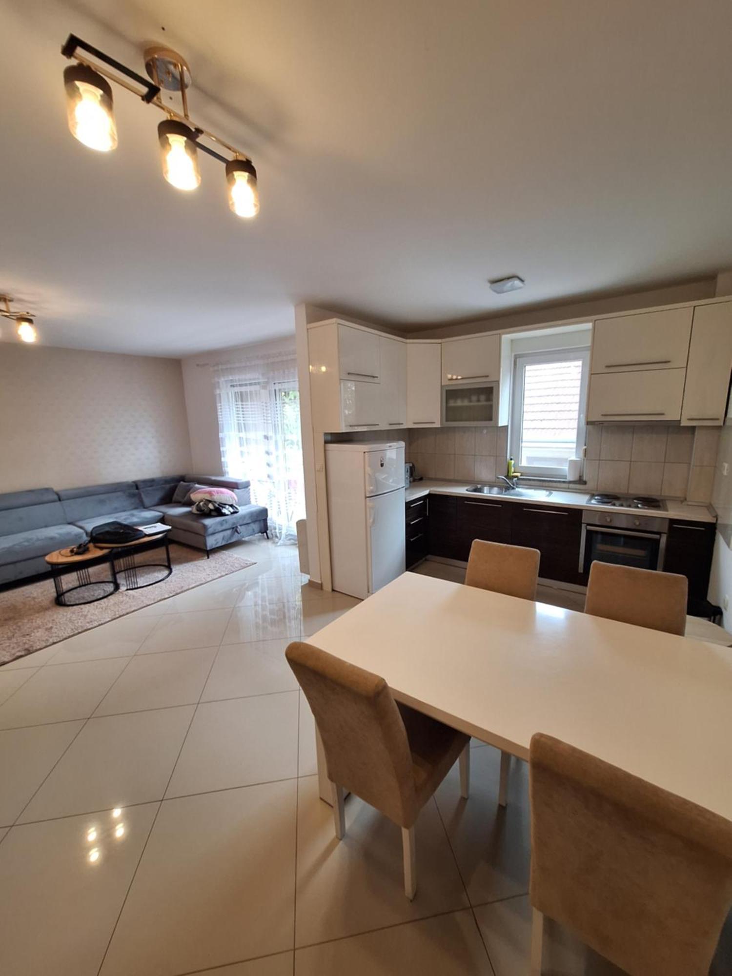 Apartment Enjoy Free Private Parking موستار المظهر الخارجي الصورة